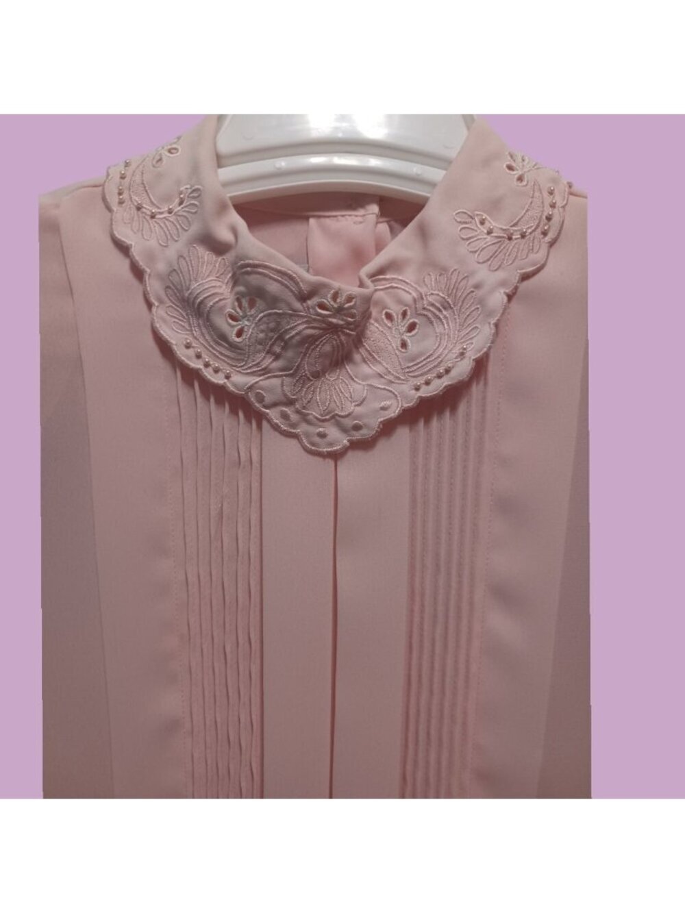Laura&Jayne WomenBack Button Blouse Embroidered & Pleated Blush Pink Petite 10 - Picture 3 of 10